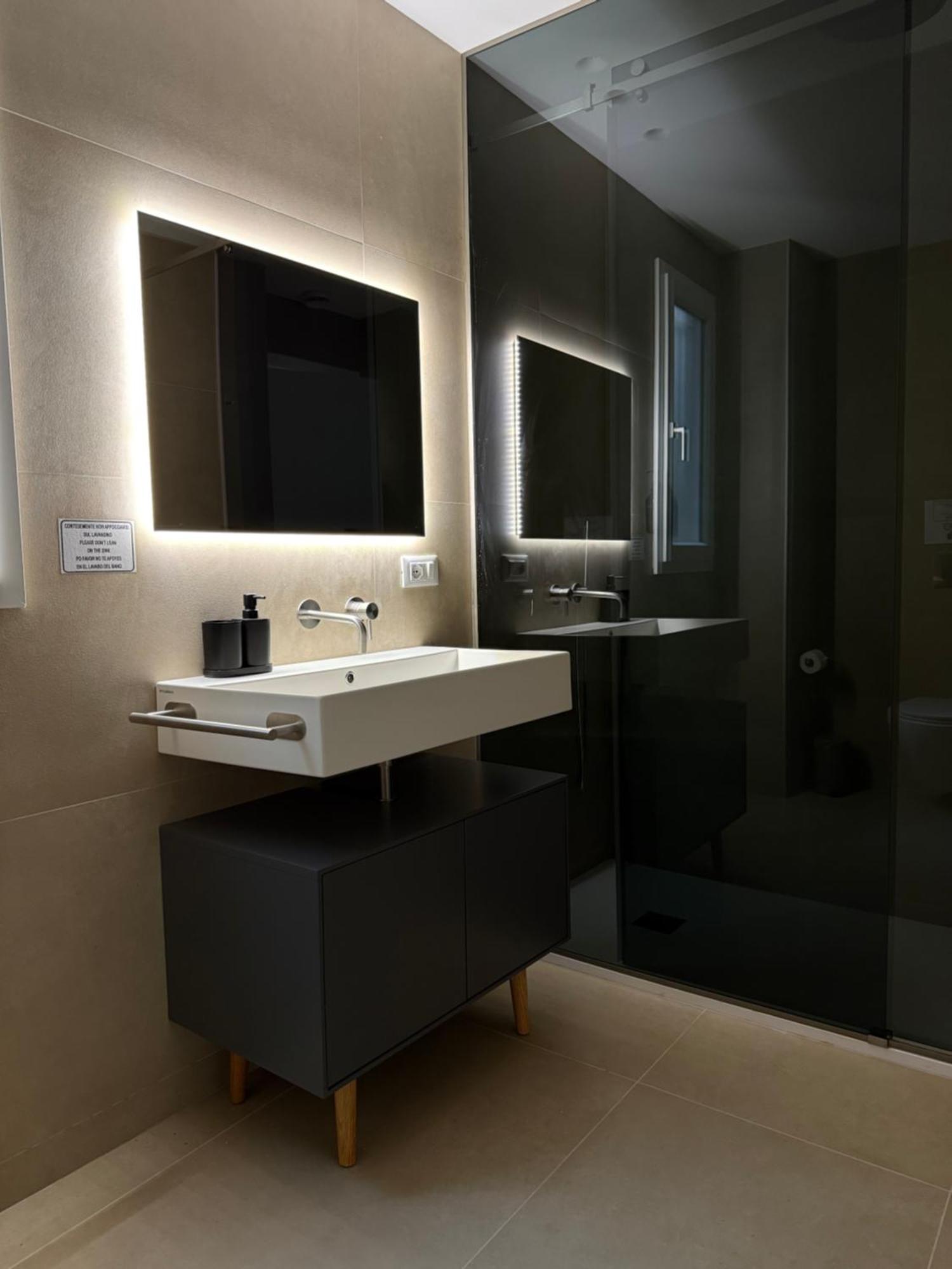Santa Rosalia Suites Palermo Bagian luar foto