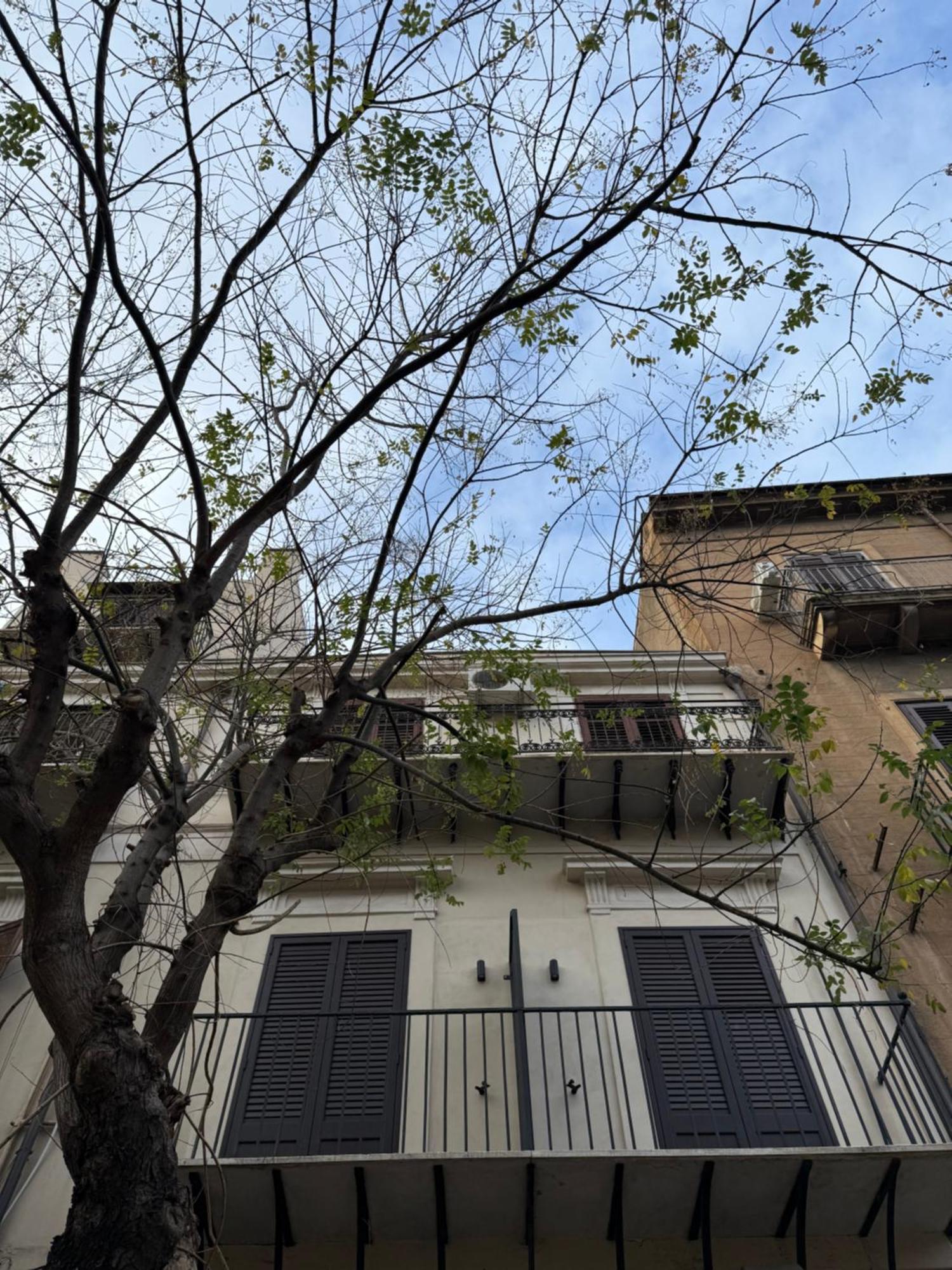 Santa Rosalia Suites Palermo Bagian luar foto