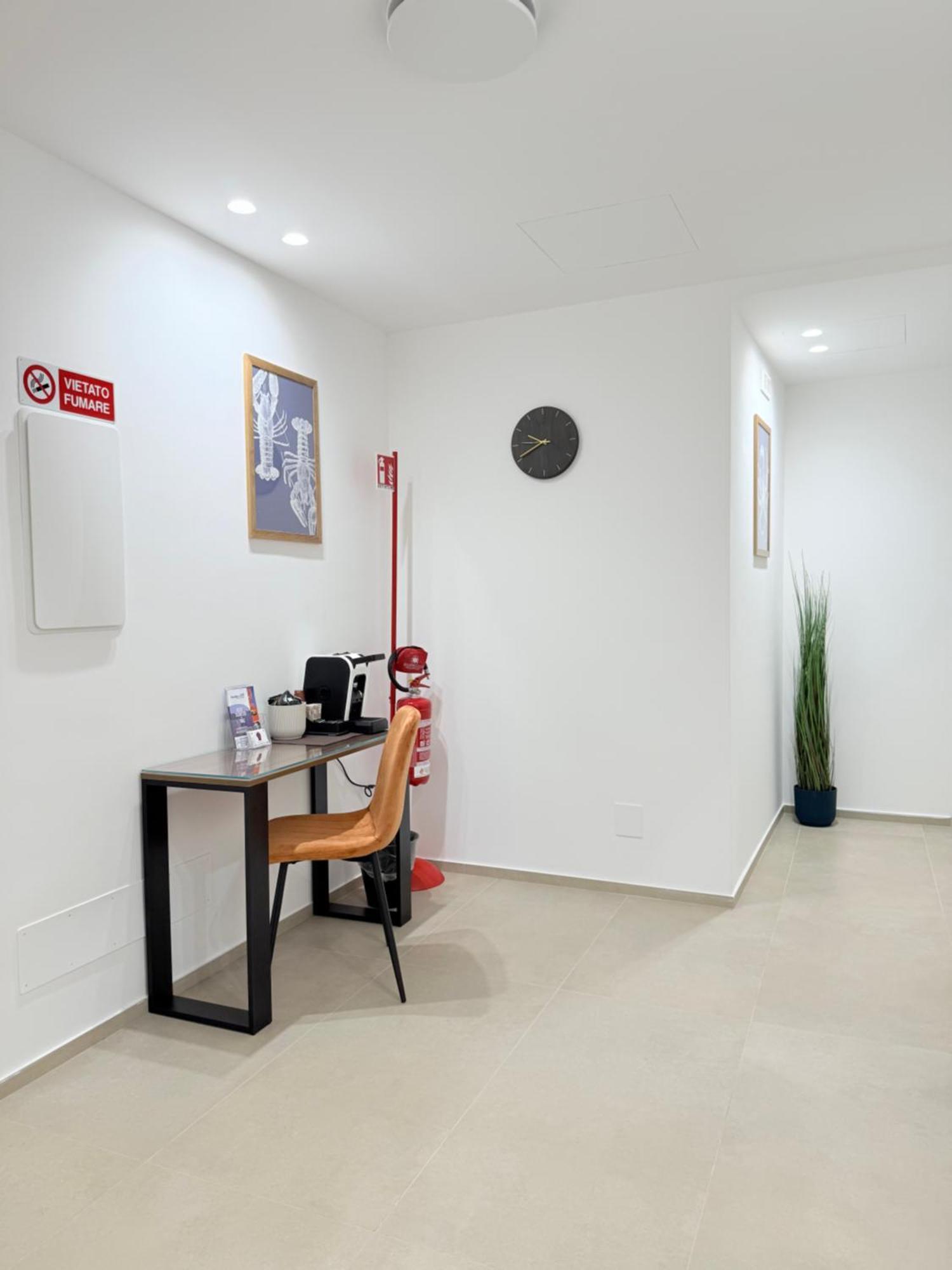 Santa Rosalia Suites Palermo Bagian luar foto